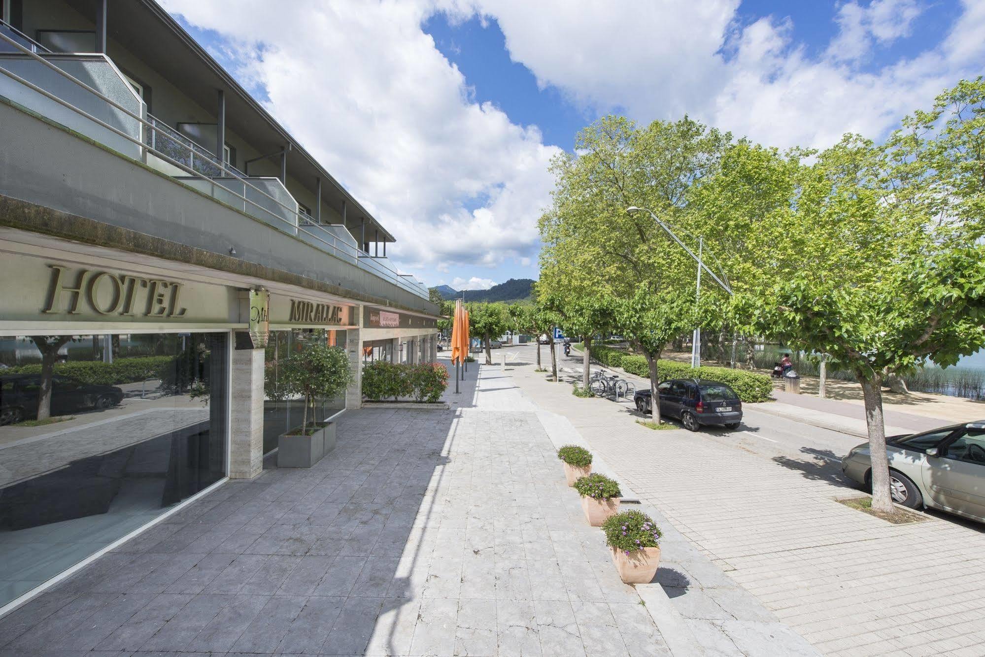 Hotel Mirallac Banyoles Exterior foto