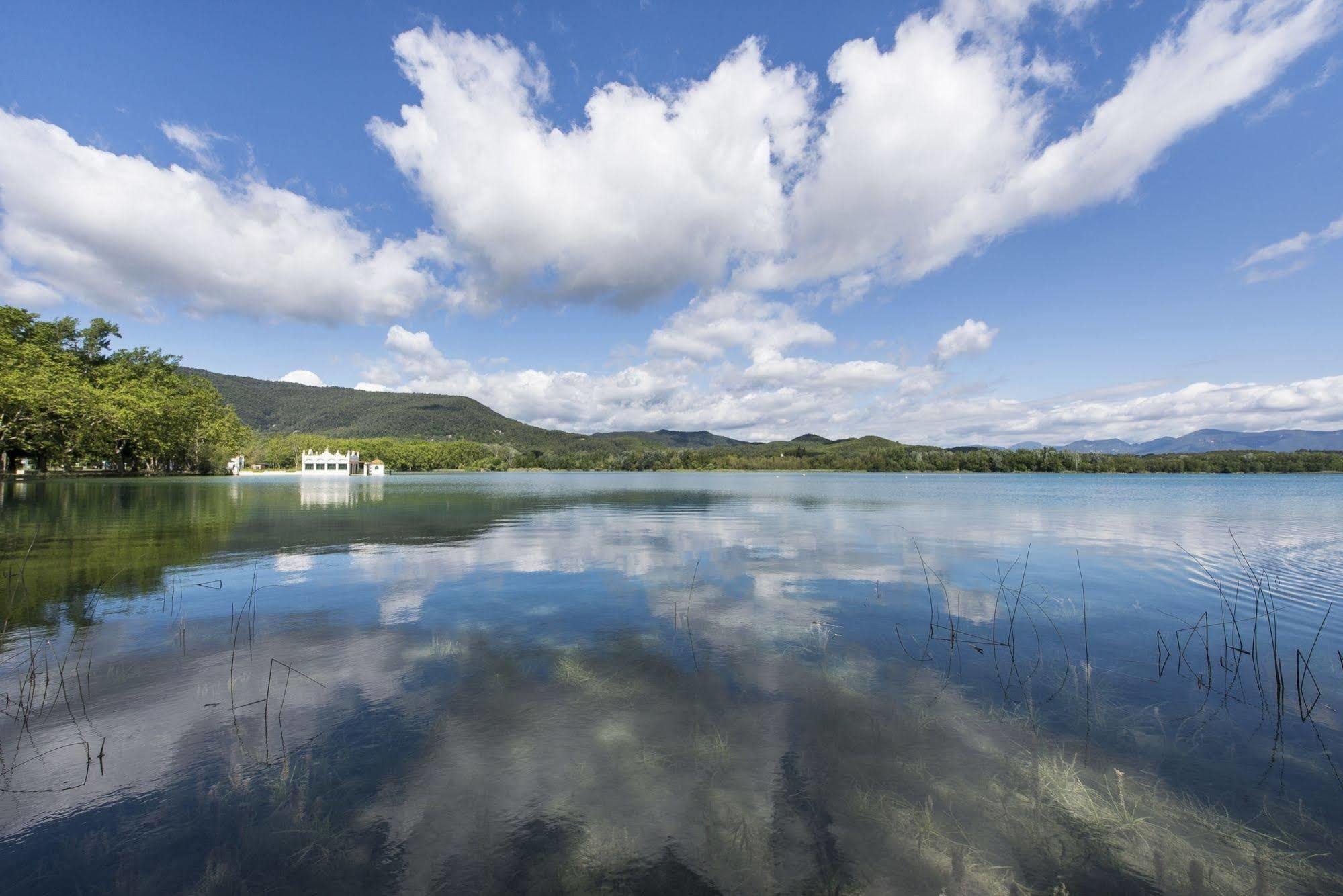 Hotel Mirallac Banyoles Exterior foto